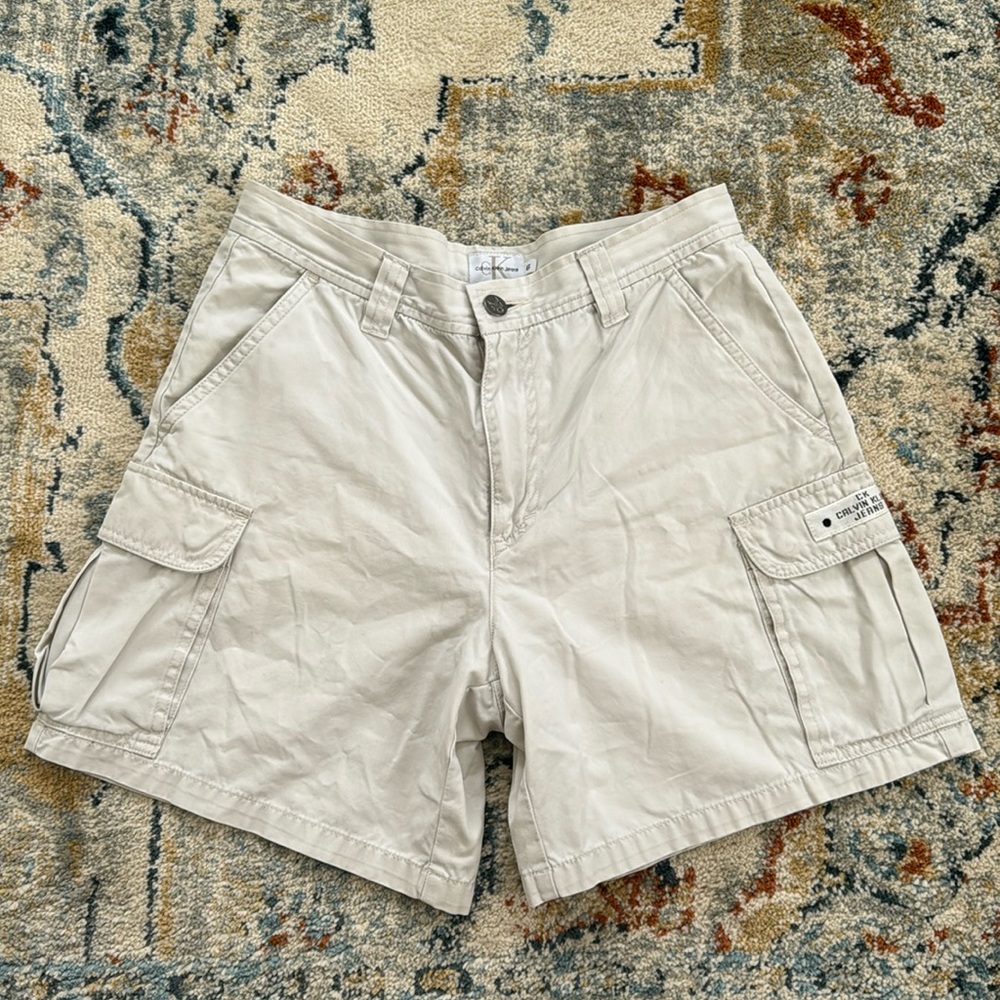 Calvin Klein Women’s Cargo Shorts Size 6